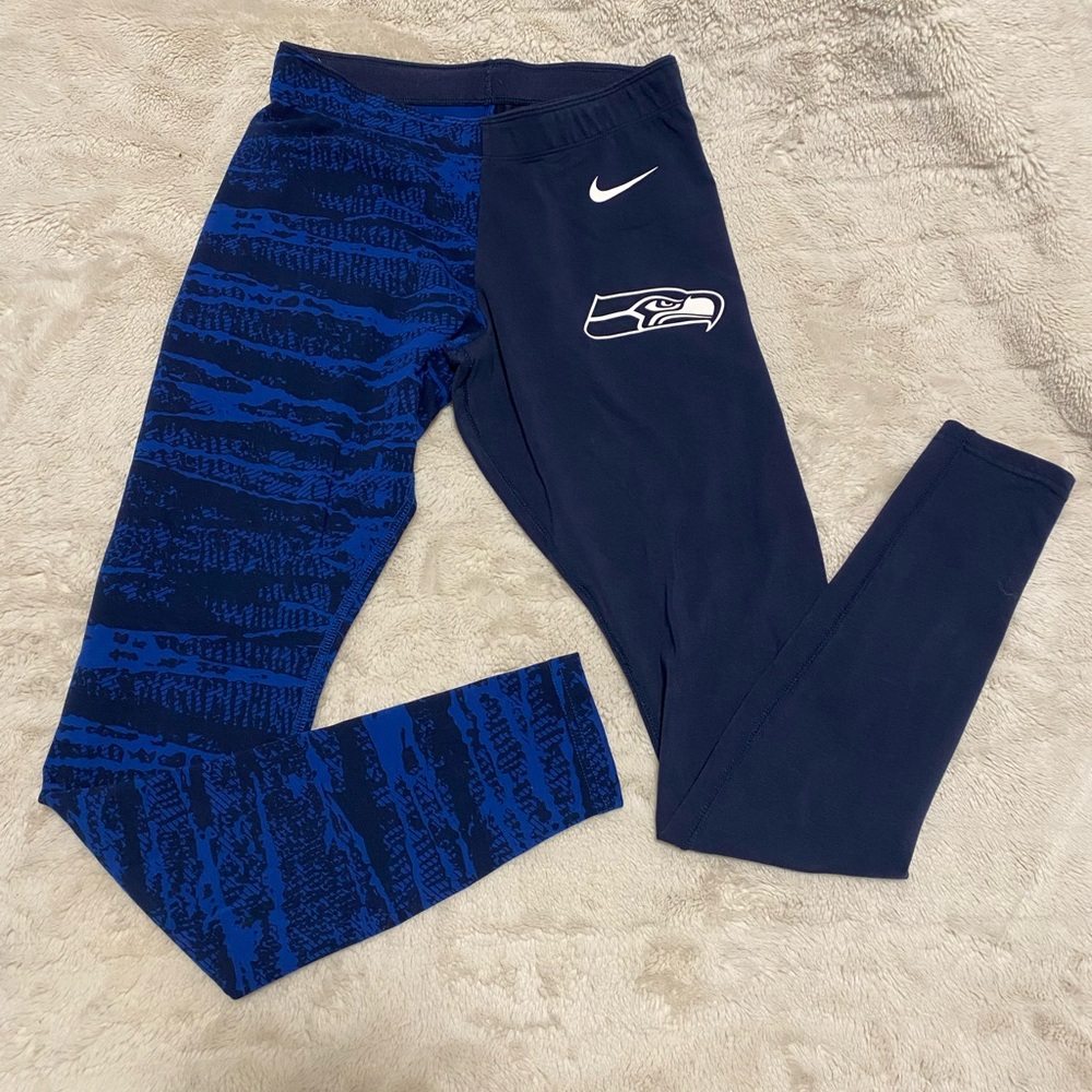 Nike Women’s NFL Seattle Seahawks Leggings